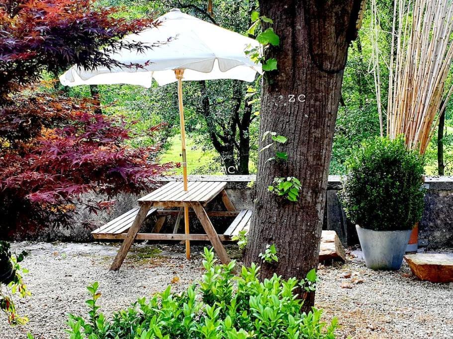 Zentral Club Neutron-Jacuzzi Appartement Belmonte De Miranda Buitenkant foto